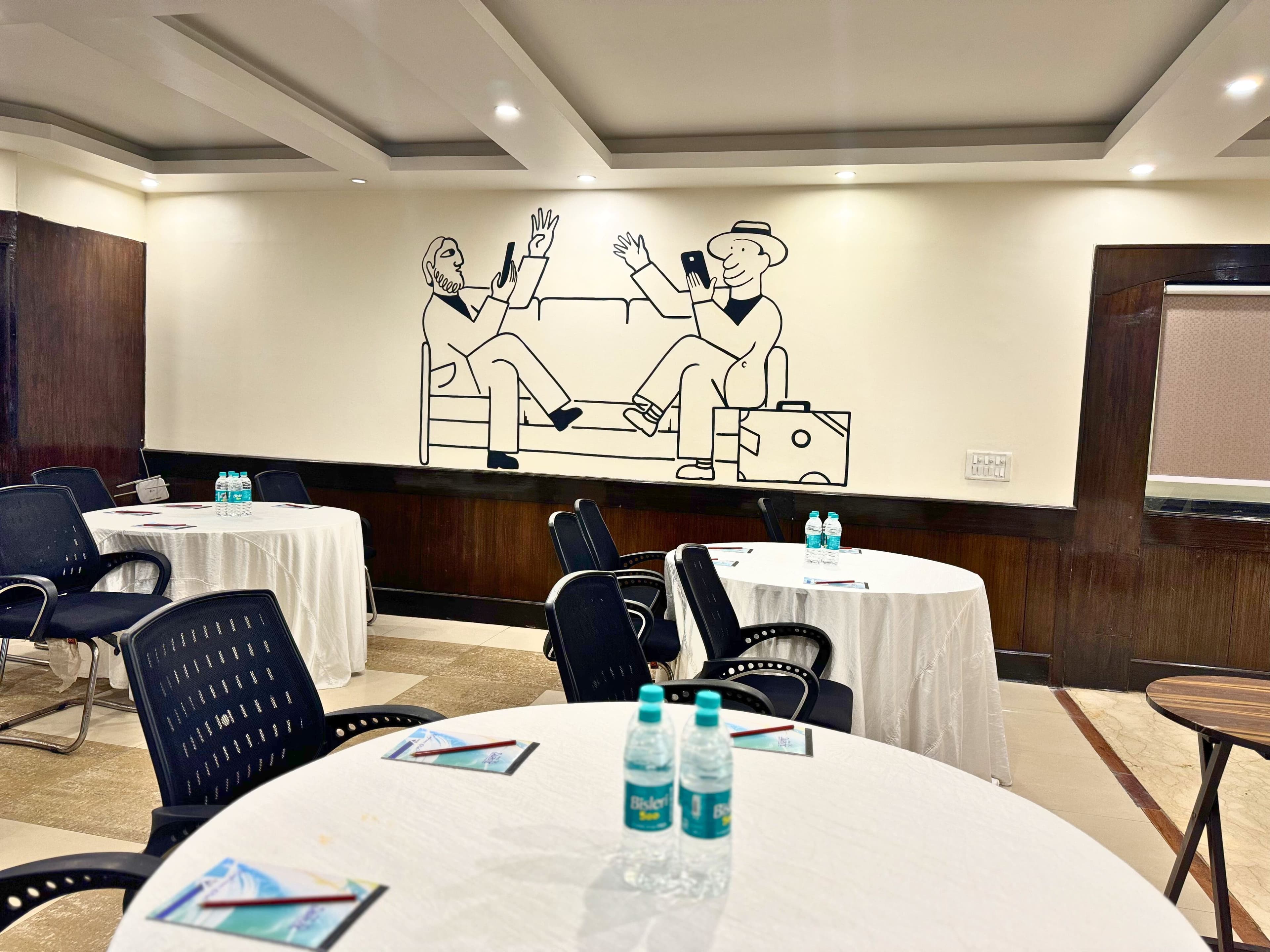 The Oakland Plaza Banquet Hall - Image 10