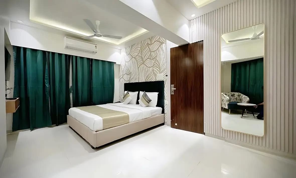 Apartments Near Juhu Beach Mumbai