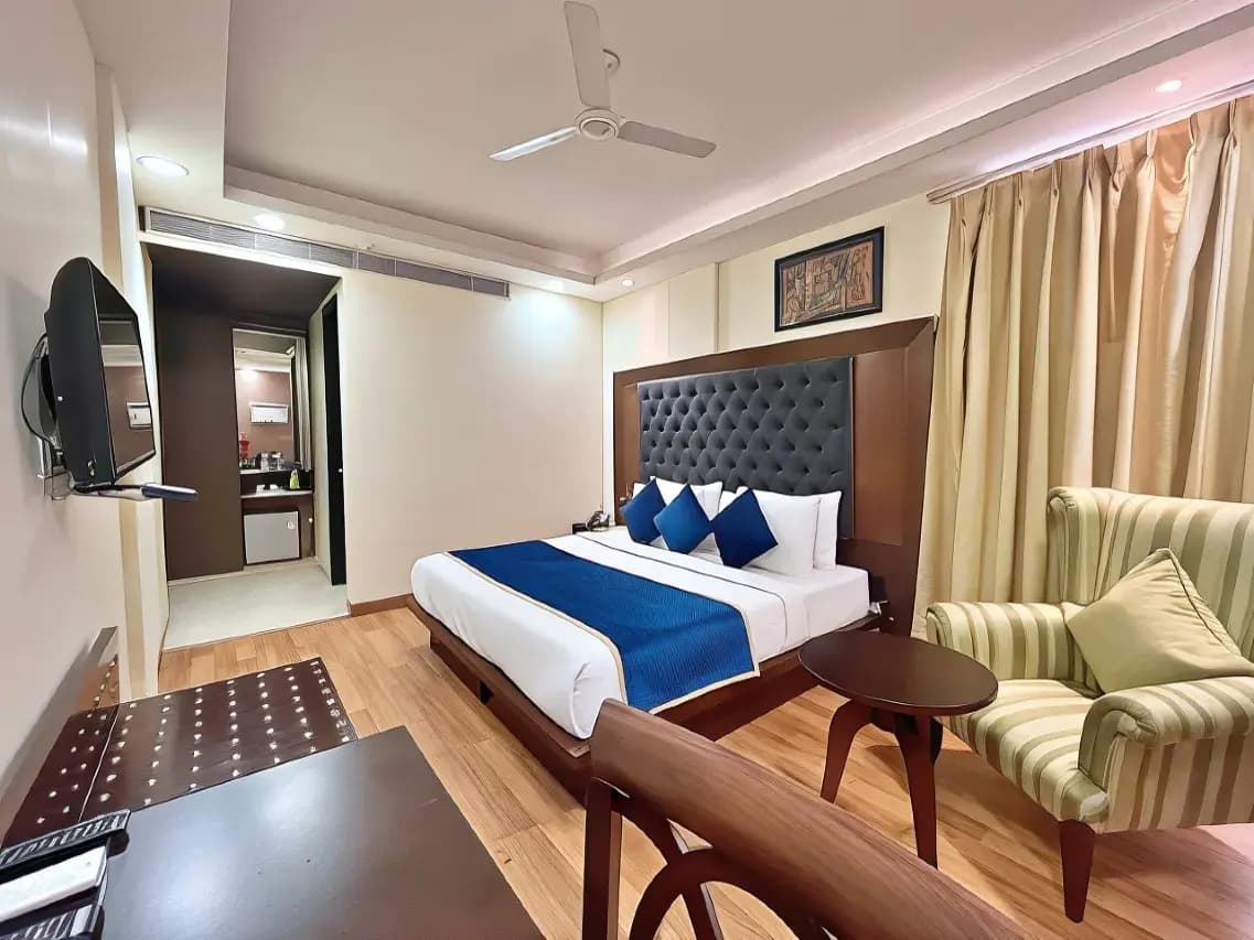 Best Hotels in Kailash Colony