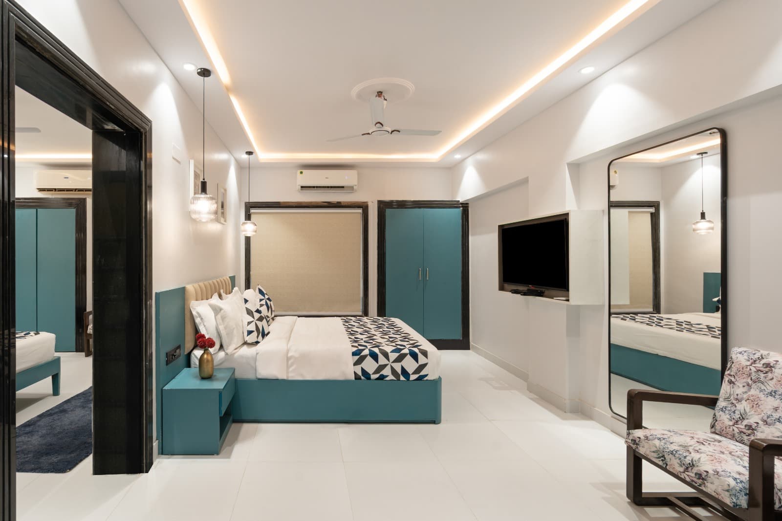 Luxury Hotels near vile Parle Railway Station